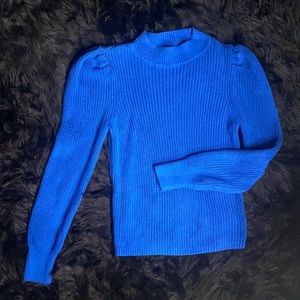AQUA size small sweater royal blue